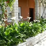 Apartament Mare