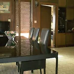 Mare Apartament *