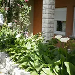 Apartament Mare